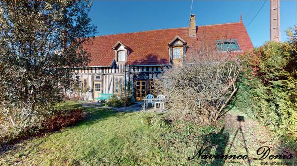 Maison de charme avec 5 chambres proche des commerces et des écoles – 200 000€