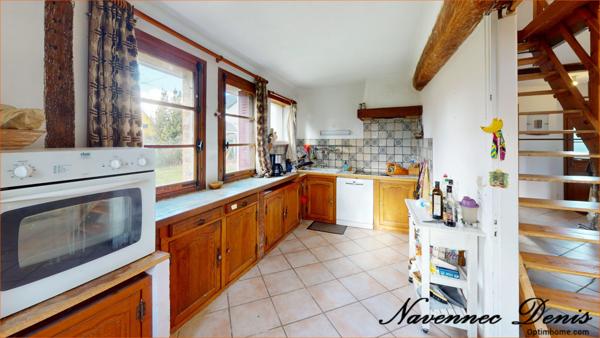 Maison de charme avec 5 chambres proche des commerces et des écoles – 200 000€