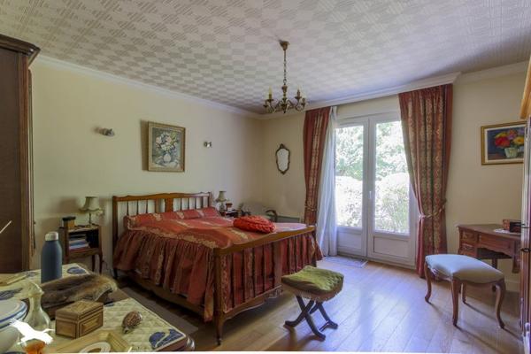 Maison 500 000 € Poissy 6 p 140 m² DPE D