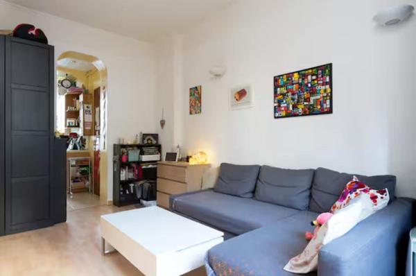 Appartement 2 pièces 1 chambre de 45 m2 situé en rez de chaussée QUARTIER BECON A COURBEVOIE COLLEGE DES BRUYERES