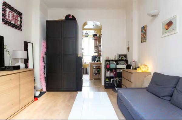 Appartement 2 pièces 1 chambre de 45 m2 situé en rez de chaussée QUARTIER BECON A COURBEVOIE COLLEGE DES BRUYERES