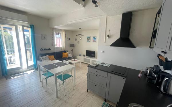 Appartement à vendre    3 pièces • 25 m2 La Seyne-sur-Mer