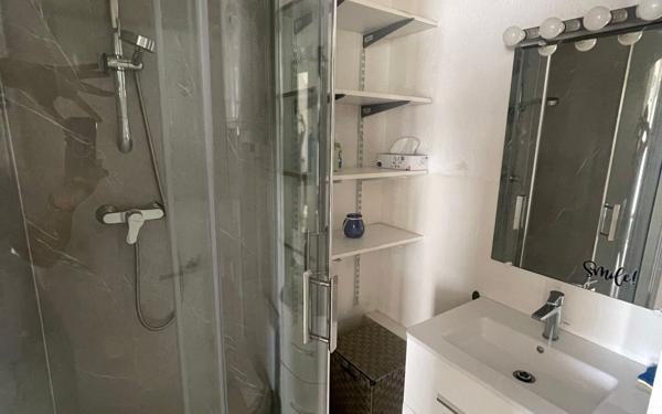 Appartement à vendre    3 pièces • 25 m2 La Seyne-sur-Mer