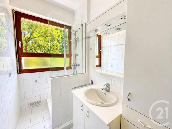 Appartement F4 à vendre  4 pièces - 111,35 m 2   MAISONS LAFFITTE  - 78