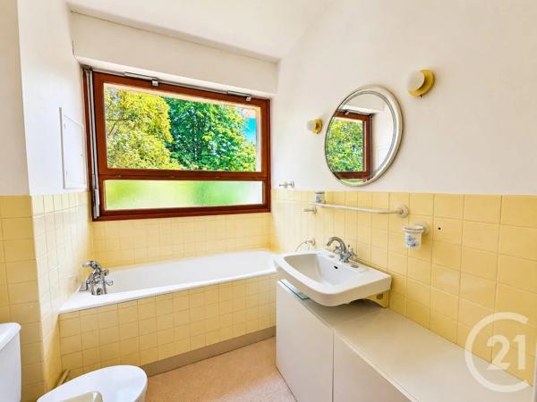 Appartement F4 à vendre  4 pièces - 111,35 m 2   MAISONS LAFFITTE  - 78