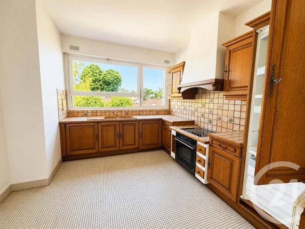 Appartement F4 à vendre  4 pièces - 111,35 m 2   MAISONS LAFFITTE  - 78