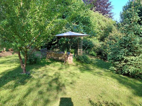 Maison Rostrenen 6 pièce(s) 145 m2