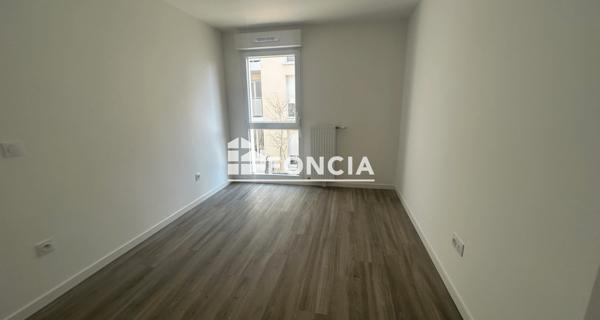 Location Appartement 3 pièces 66.31 m² - Provins 77160