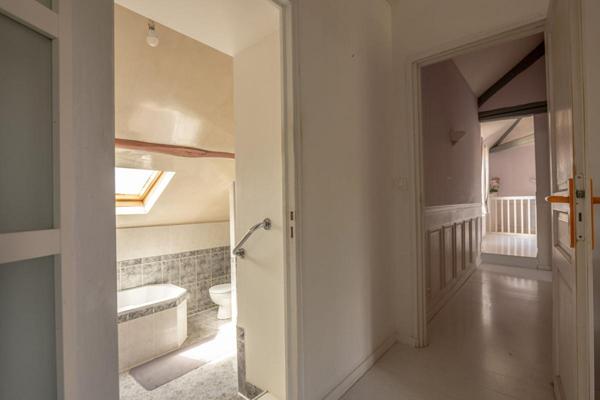 LIEUX UNIQUES ® x PROPRIÉTÉS PRIVÉES ® MAISON DE MAITRE DE 115 M², COUR, GARAGE 35 M² BEAUGENCY CENTRE