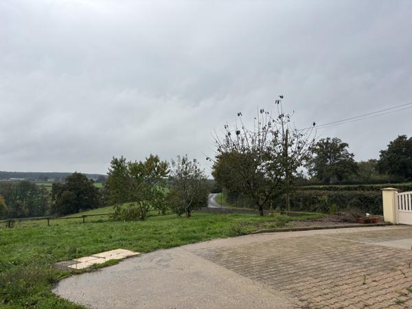Couleuvre - Ferme résidentielle avec près de 12 hectares de terrain Couleuvre (03320)