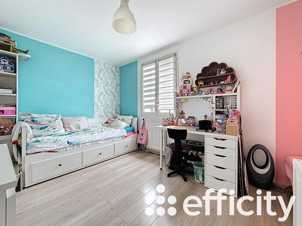 Maison 5 pièces - 117 m² Exclusivité efficity