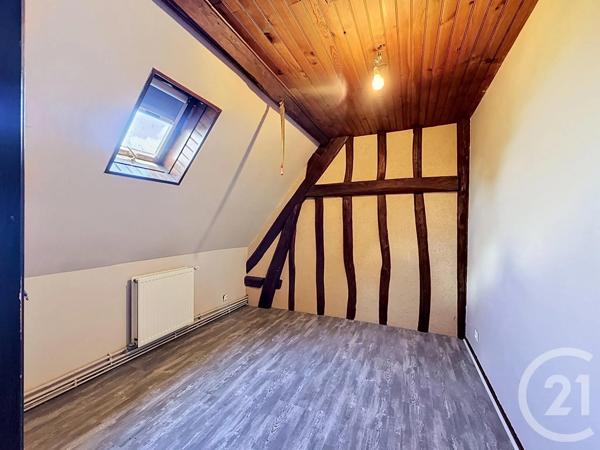 Maison à vendre  6 pièces - 130,50 m 2   CHARTRES  - 28