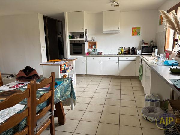 Location maison Saint Loubes : 1 039 € - AJP Immobilier Libourne