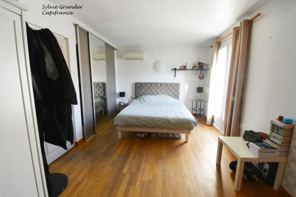 Maison à vendre 8 pièces 194m² de superficie habitable, jardin et piscine