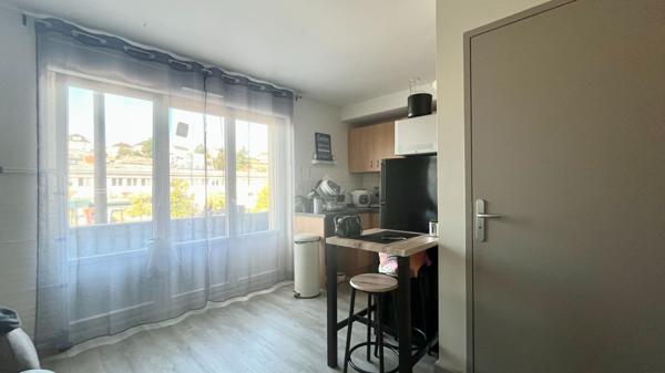 T1 bis avec chambre proche gare Epinal - 31m2