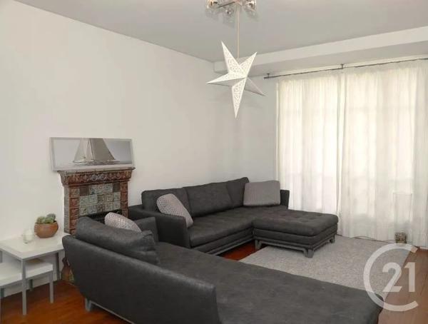 Appartement F3 à vendre  3 pièces - 77,17 m 2   PARIS  - 75003