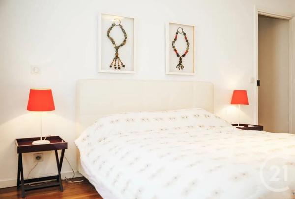 Appartement F3 à vendre  3 pièces - 77,17 m 2   PARIS  - 75003
