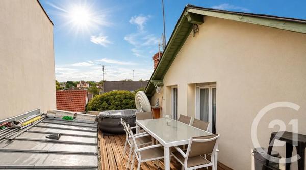 Appartement F3 à vendre  3 pièces - 102,76 m 2   CORBEIL ESSONNES  - 91