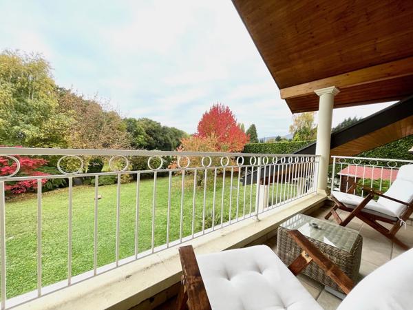 Divonne-les-Bains (01220) Maison de prestige avec cinq chambres