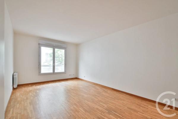 Appartement F2 à vendre  2 pièces - 50,23 m 2   SURESNES  - 92