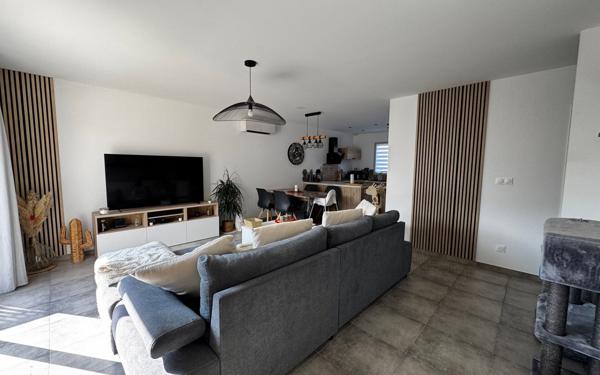 Maison à vendre    3 pièces • 69,58 m2 Monteux