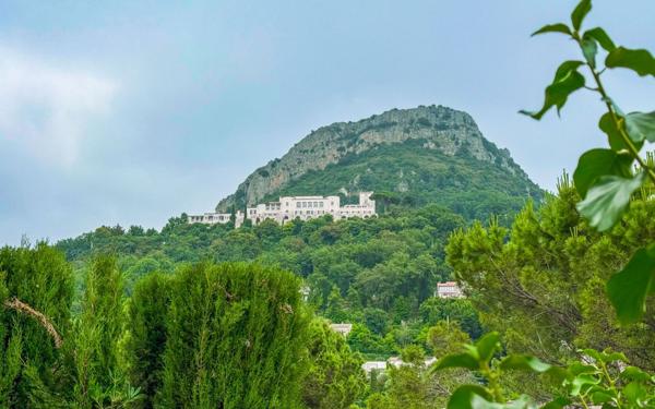 Appartement à vendre    3 pièces • 75,90 m2 Vence