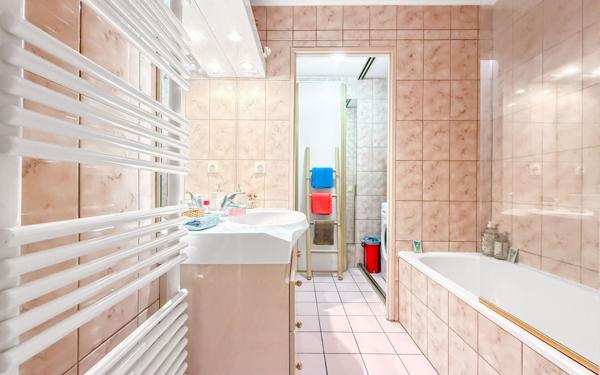 Appartement à vendre    3 pièces • 75,90 m2 Vence