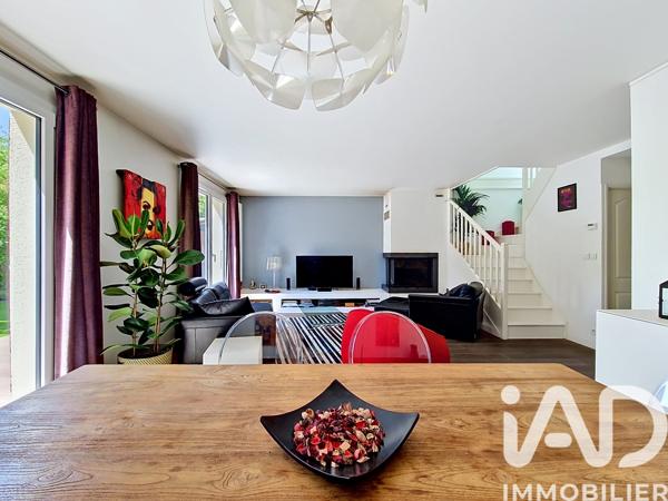 Maison à vendre 6 pièces 140 m² Rungis