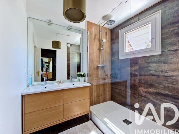Maison à vendre 6 pièces 140 m² Rungis