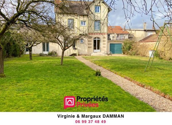 Propriété de caractère et jardin clos