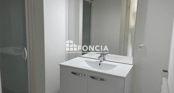 Location Appartement 3 pièces 59.85 m² - Déville-lès-rouen 76250