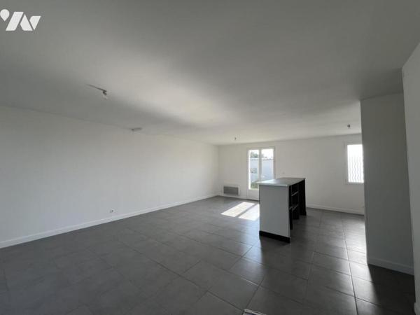 Maison à Saint-Jean-de-la-Rivière