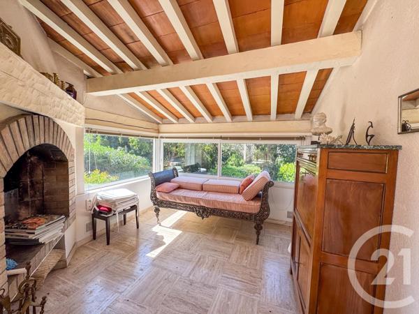 Maison à vendre  6 pièces - 182 m2 CAVALAIRE SUR MER - 83
