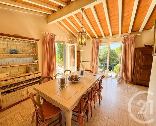 Maison à vendre  6 pièces - 182 m2 CAVALAIRE SUR MER - 83