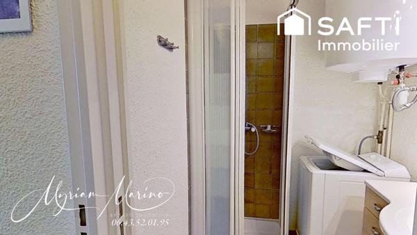 SAINT-AYGULF – 2 PIÈCES DERNIER ÉTAGE AVEC VUE MER + GARAGE