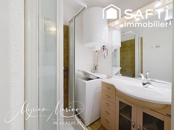 SAINT-AYGULF – 2 PIÈCES DERNIER ÉTAGE AVEC VUE MER + GARAGE