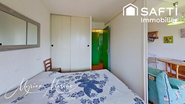 SAINT-AYGULF – 2 PIÈCES DERNIER ÉTAGE AVEC VUE MER + GARAGE