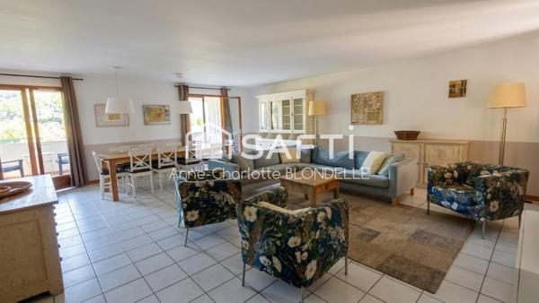 Maison de 146 m² au calme vue dégagée - Le Val