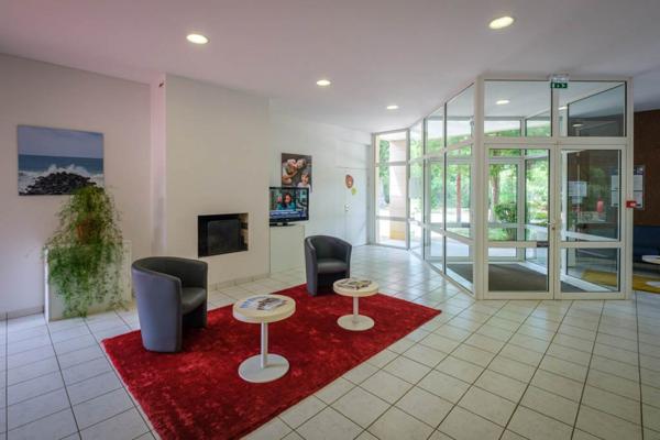 INVESTISSEMENT LOCATIF – SAUMUR – Résidence de Tourisme Le Domaine Du Golf – 6,88 % de rentabilité