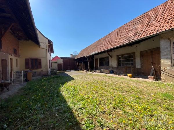 3%.COM CORPS De FERME au centre de Hochfelden Hochfelden (67270)
