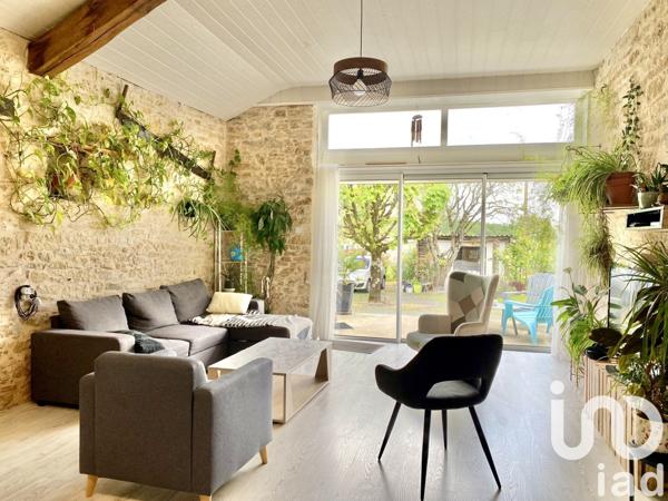 Maison 6 pièces de 184 m² à Vouvant (85120)