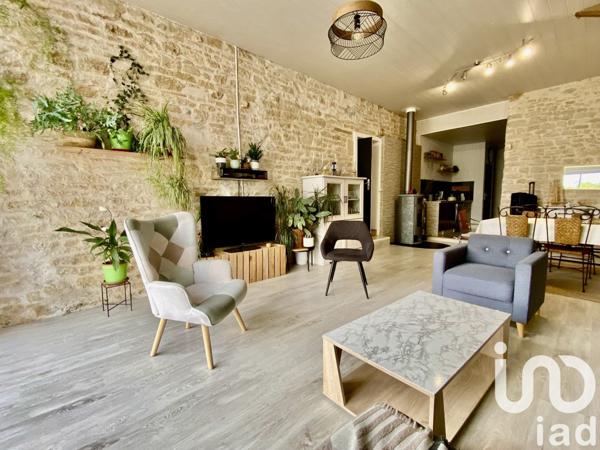 Maison 6 pièces de 184 m² à Vouvant (85120)