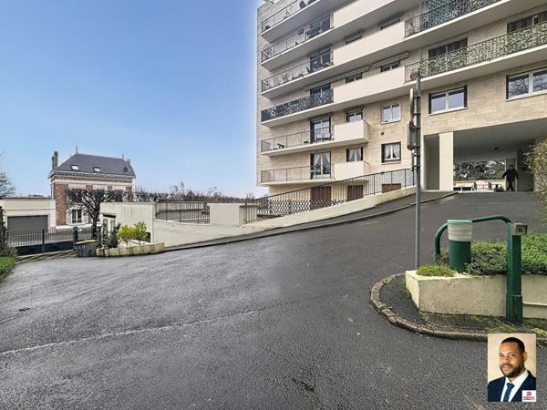Appartement Meudon 104m( 4 pièces + 2 caves + Parking)