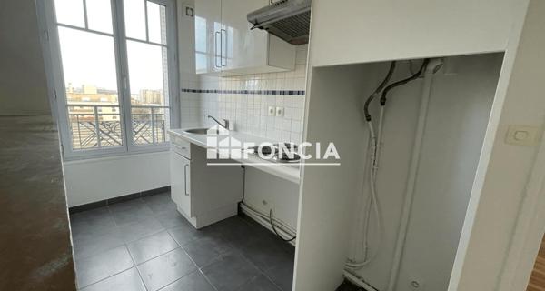 Location Appartement 2 pièces 38.1 m² - Montrouge 92120