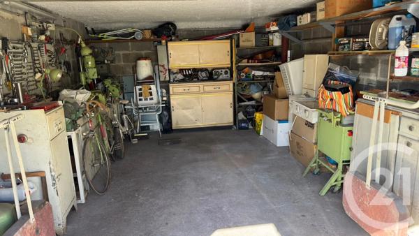 Appartement F4 à vendre  4 pièces - 68 m 2   VARENNES VAUZELLES  - 58
