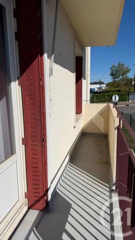 Appartement F4 à vendre  4 pièces - 68 m 2   VARENNES VAUZELLES  - 58