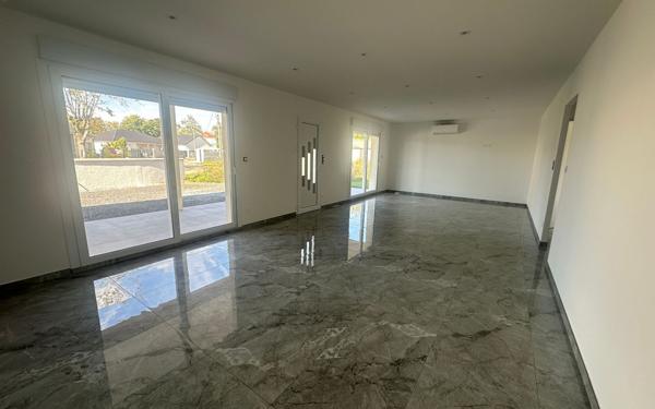 Maison à vendre    4 pièces •  Gueugnon