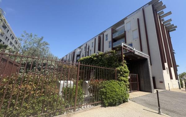 Vente Appartement P2 + parking Sete