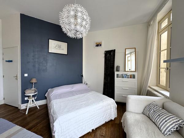 Maison 16 pièces - 410 m² Exclusivité efficity