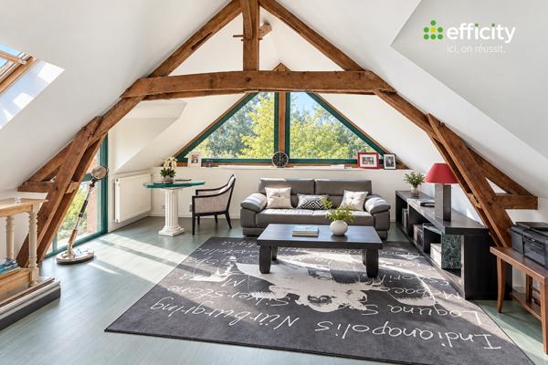 Maison
         8 pièces
        - 250 m² Bien prestige 670 000 € *